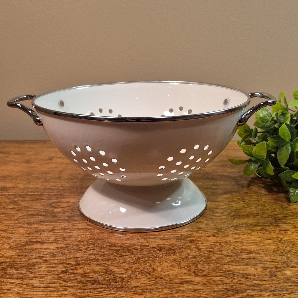 ENAMEL COATED Metal White Colander, Fruit Basket, Decor, Wall Decor